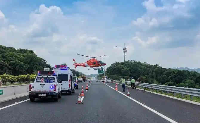晋源区高速公路汽车救援案例
